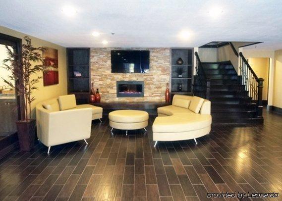 Comfort Inn & Suites Ballpark Area Смирна Интерьер фото